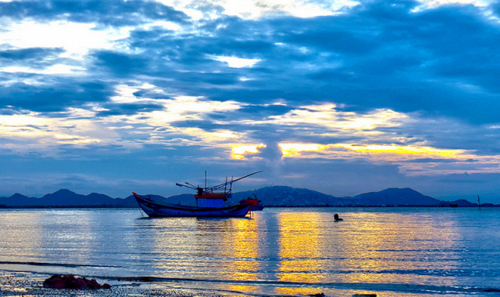 bai-bien-quy-nhon-dep-kieu-sa