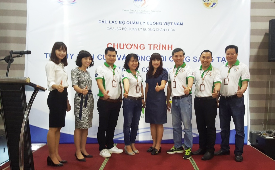 tu-duy-tich-cuc-va-dong-doi-cung-sang-tao21