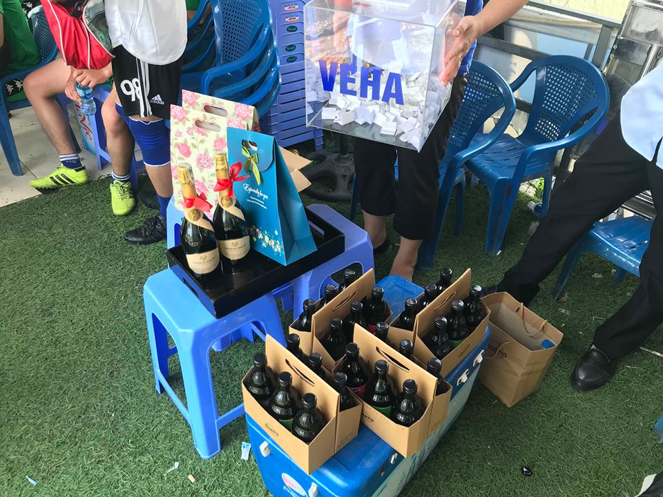 Giải bóng đá "VEHA Kết nối yêu thương 2018"