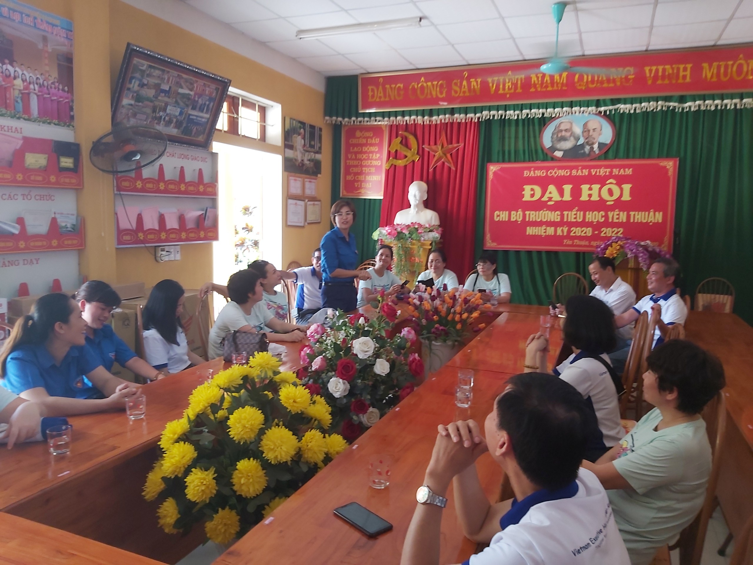 Chương trình VEHA Kết nối yêu thương - "Tiếp sức đến trường 2020"