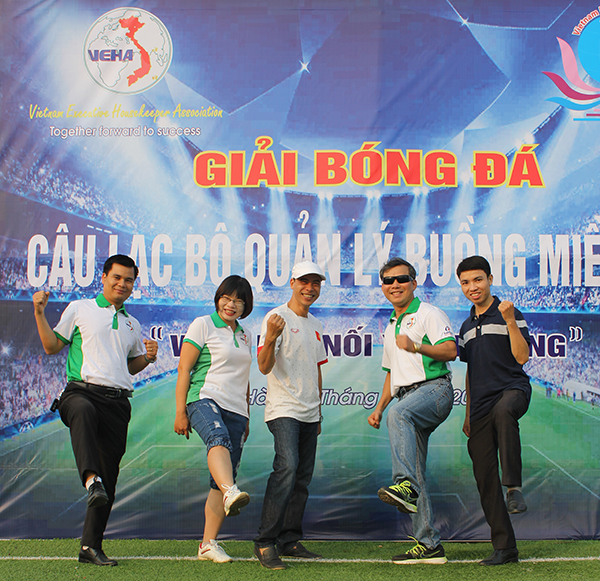 Giải bóng đá "VEHA kết nối yêu thương"