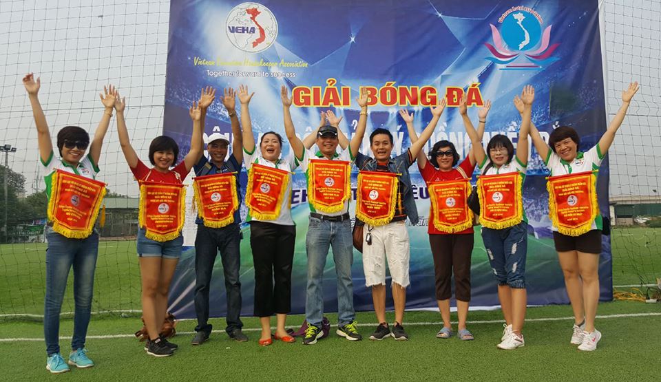 Bế mạc giải bóng đá "VEHA kết nối yêu thương"
