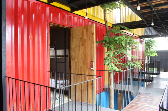 Bên trong khách sạn container đầu tiên ở Nha Trang "gây sốt" trên báo Mỹ
