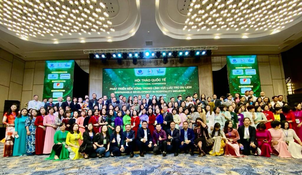 Nhìn lại hội thảo Quốc tế Phát triển bền vững trong lĩnh vực lưu trú du lịch tại Quảng Ninh