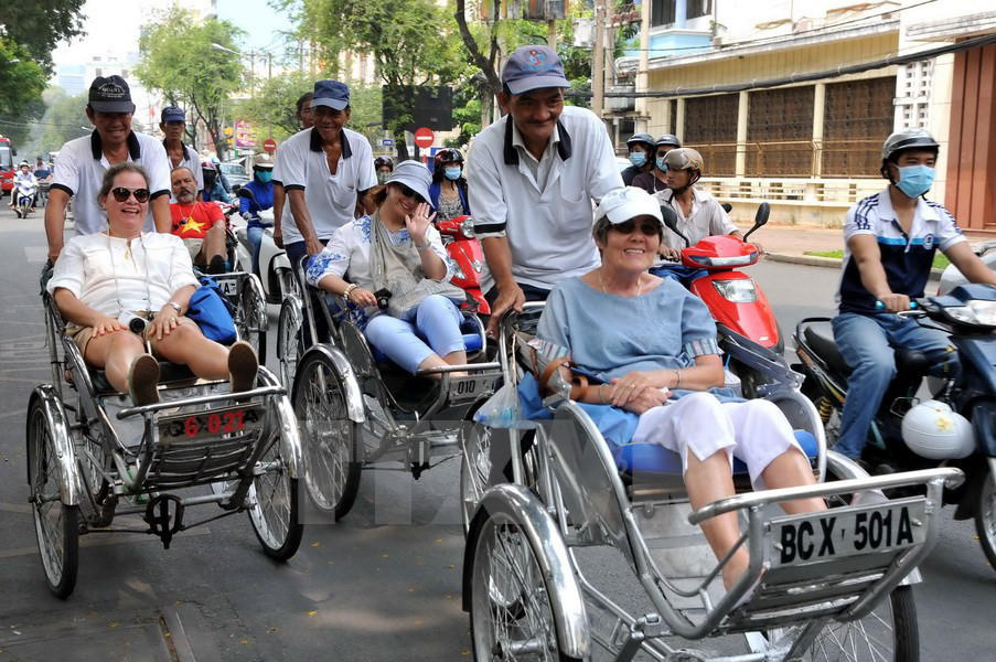 Khách quốc tế đến Việt Nam đạt gần 1,2 triệu lượt trong tháng 2