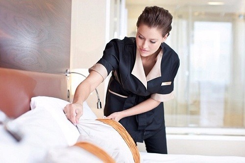 Kinh nghiệm dọn phòng nhanh cho nhân viên khách sạn